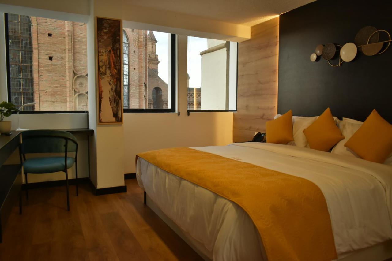 Hotel Vaway Куенка Екстериор снимка